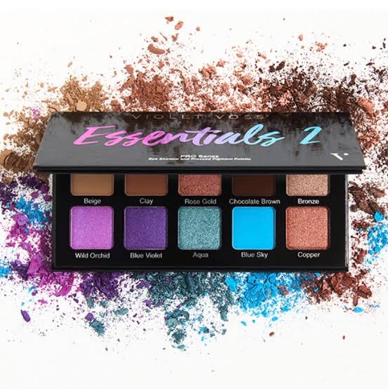 Violet Voss essentials 2 palette