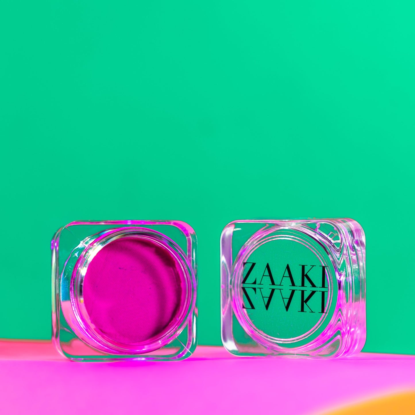 Zaaki Zaaki Hot pink neon water activated eyeliner