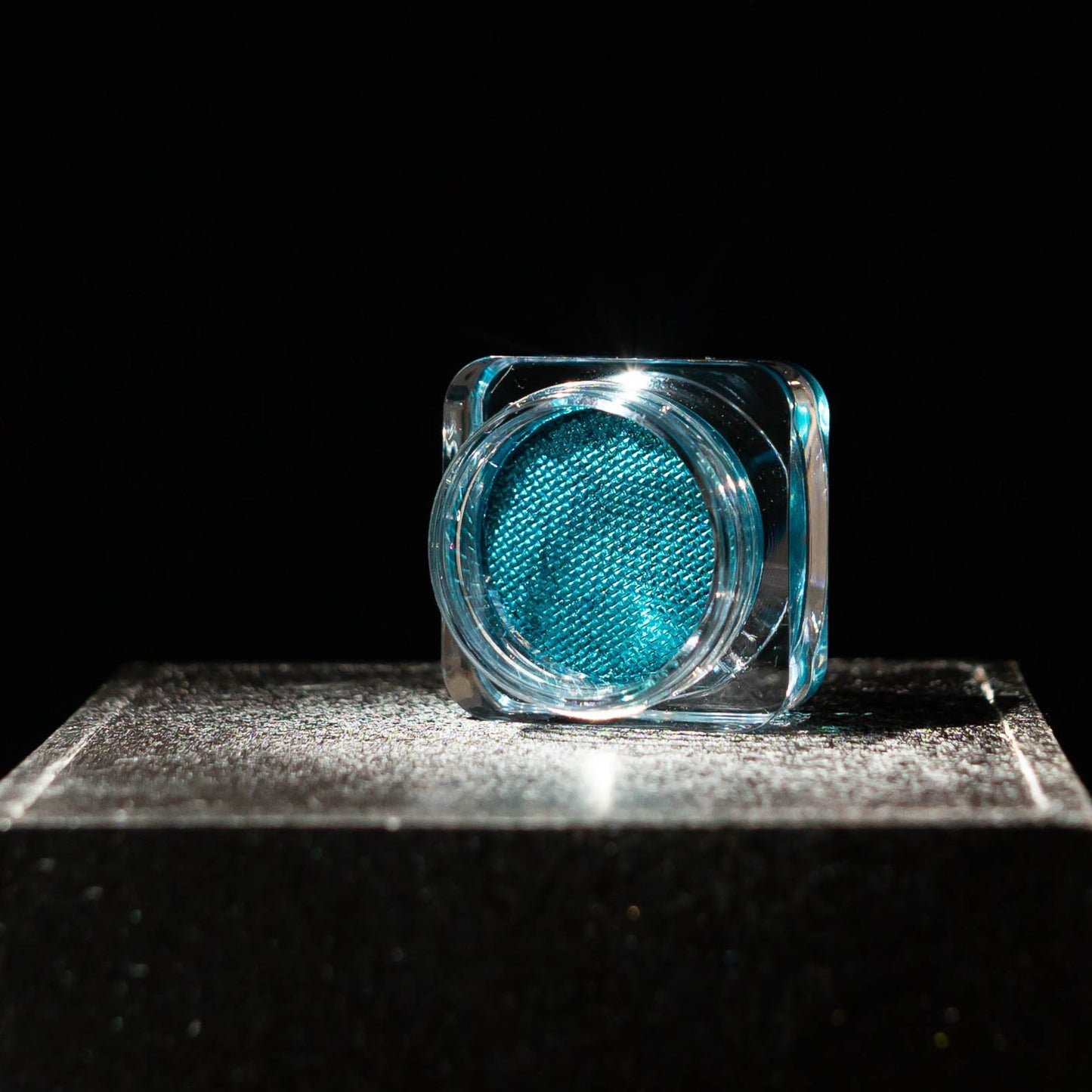 Zaaki Zaaki Metallic water activated eyeliner in shade cauldron. A teal eyeliner with a metallic finish 