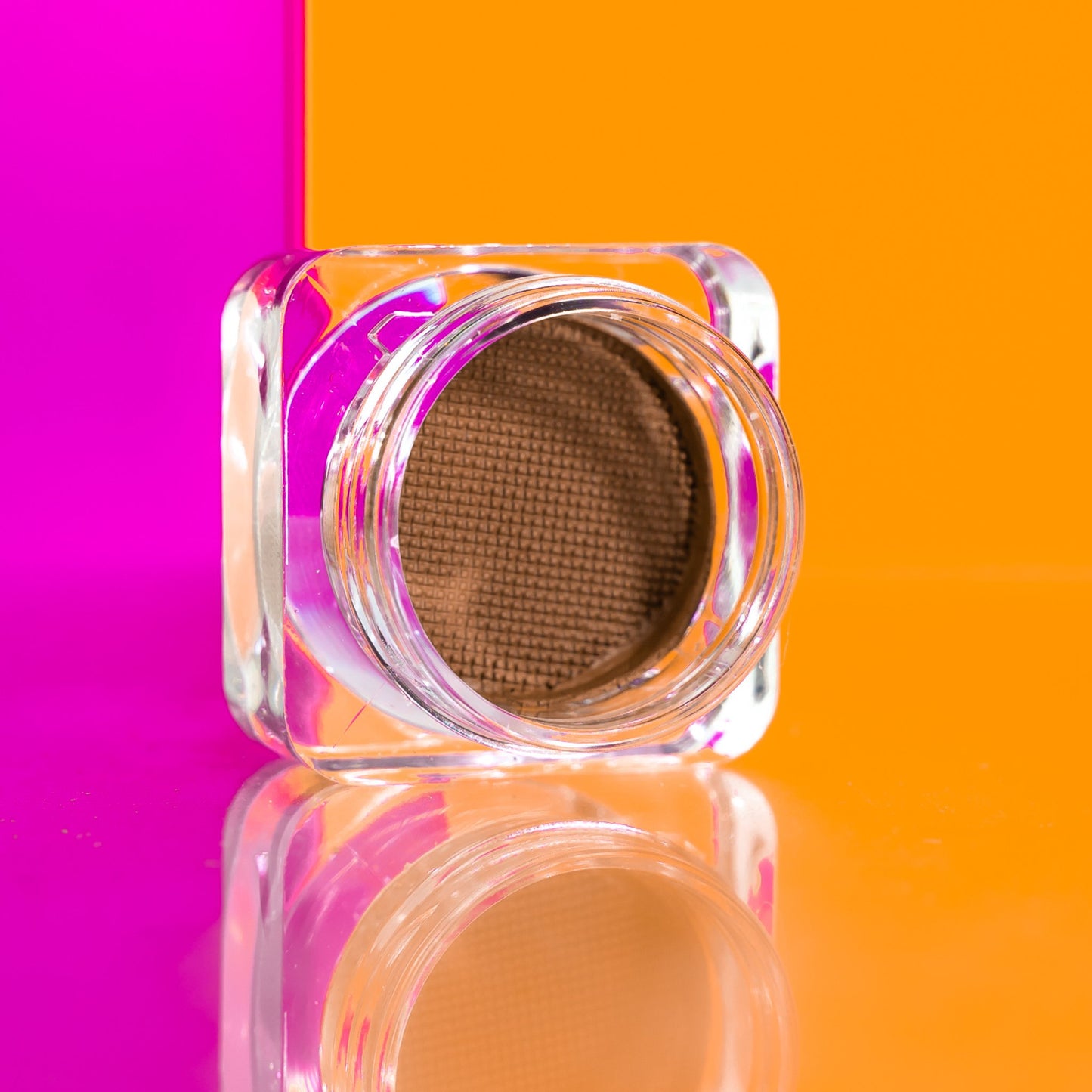 Zaaki Zaaki Dark brown water activated eyeliner in shade hot cocoa
