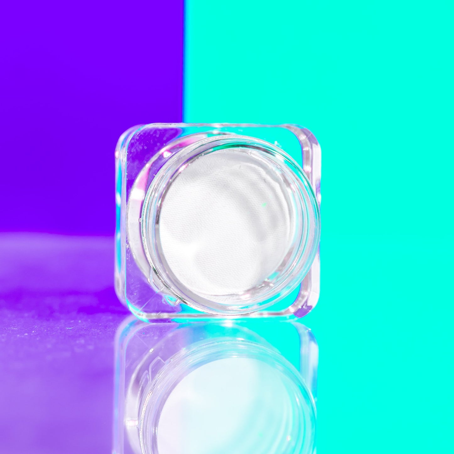 Zaaki Zaaki White water activated eyeliner in shade facts